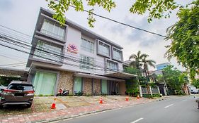 D’Padmaya Residence
